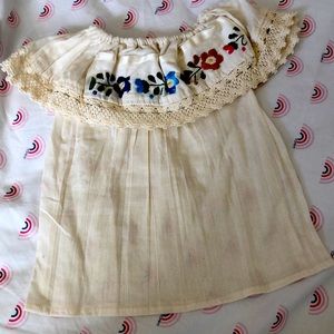 Sz 2 peasant shirt frm mexico